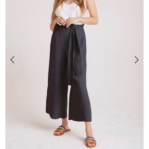 New Bella Dahl Navy Tie Waist Wide Leg Crop Pants